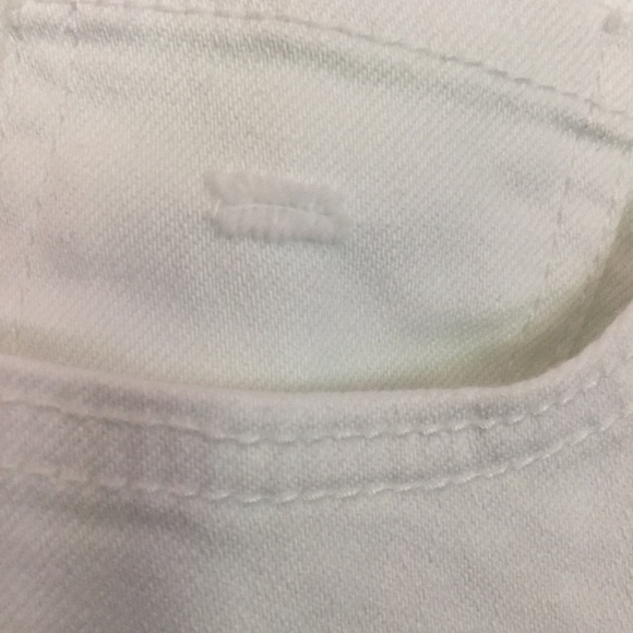 Plus size white jeans - Picture 5 of 9